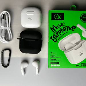 Écouteurs CIK E40 PRO avec accessoires inclus